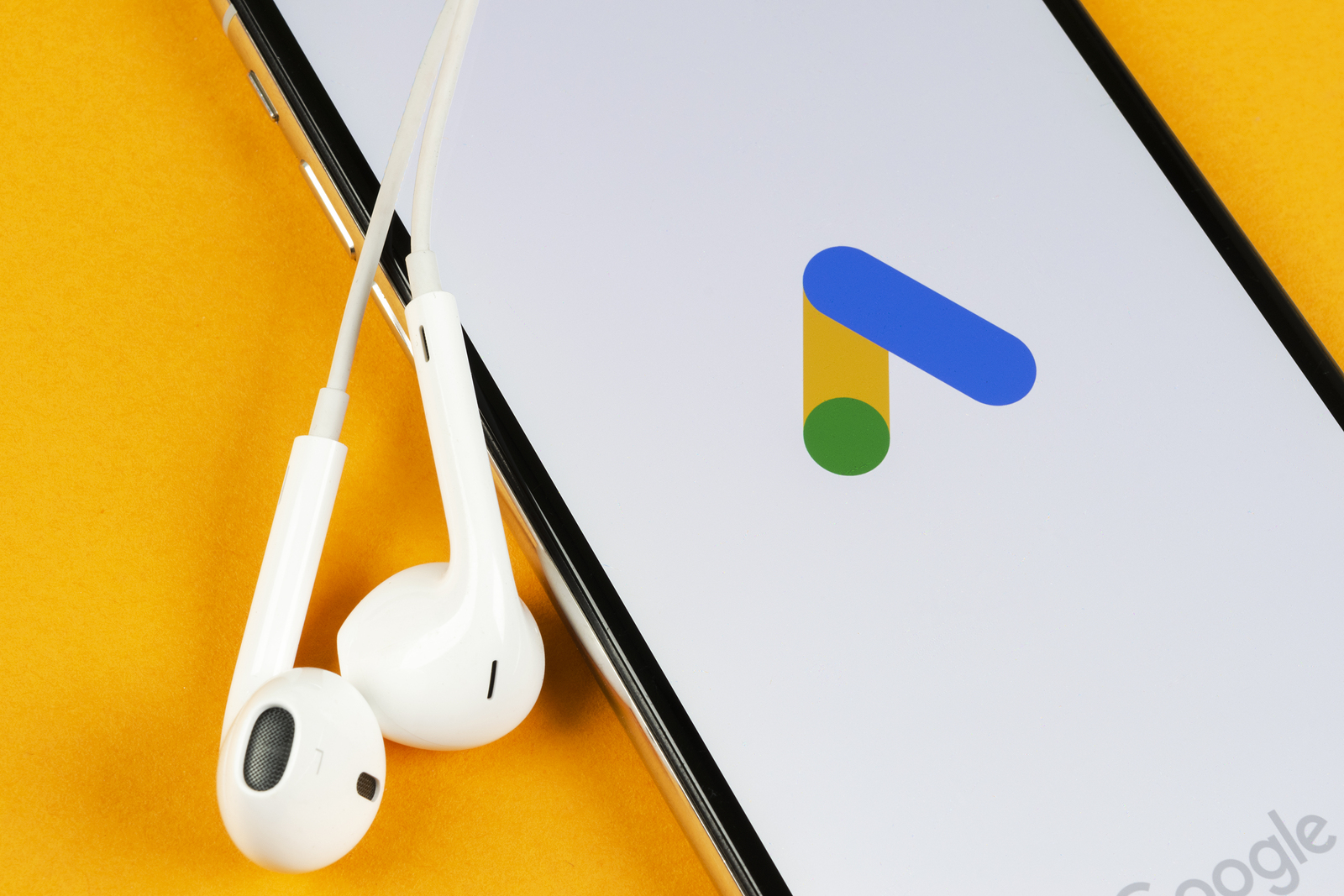 Google Ads Vs. SEO: 8 Pros & Cons Of Paid And Organic Search